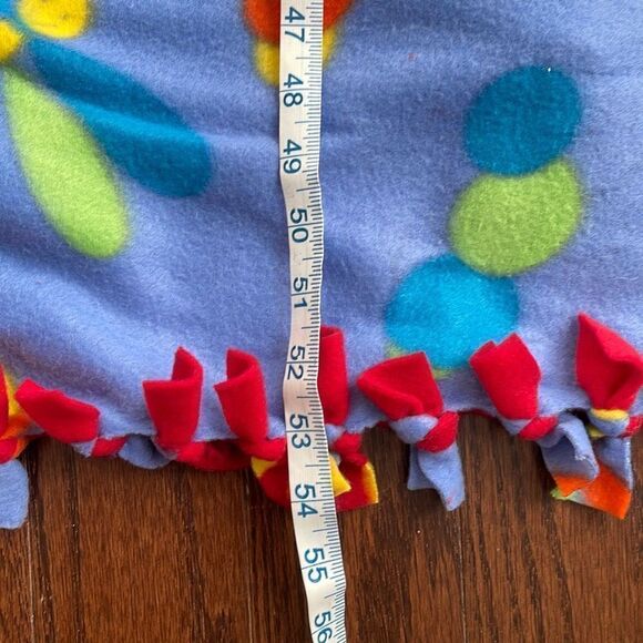 Fleece Tie Knot Kids Throw Blanket Nap Pad Reversible New Homemade 31”x‎ 53” - Picture 3 of 4
